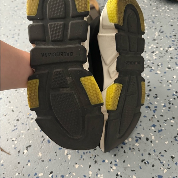 Balanciaga hugh neck speed runner - Barneys Exclusive - Picture 3 of 3